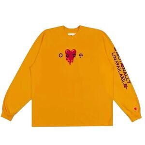 Emotionally Unavailable x Squid Games
Red Light, Green Light Doll Tee, Size S